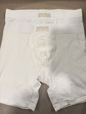 NEW SKIMS Men's White Boxer Briefs 2 Pack Medium